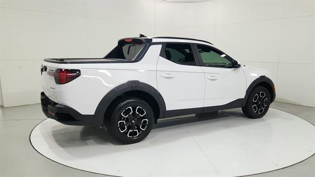 Used 2022 Hyundai Santa Cruz SEL Premium image 8