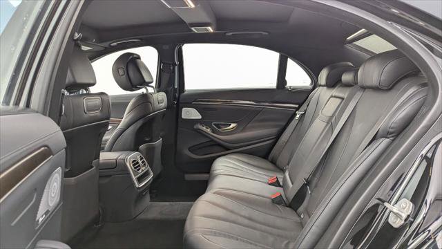 Used 2018 Mercedes-Benz S 450 4MATIC Sedan w/ Premium Package image 17