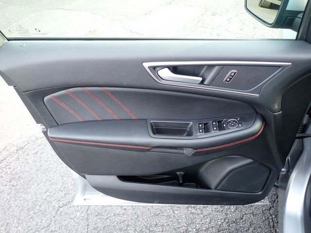 Certified 2022 Ford Edge ST-Line image 21