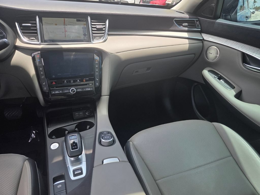Used 2023 INFINITI QX50 Sensory FWD image 13