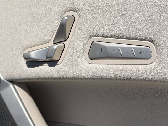 Certified 2024 BMW iX xDrive50 w/ Sport Package AWD/4WD image 13