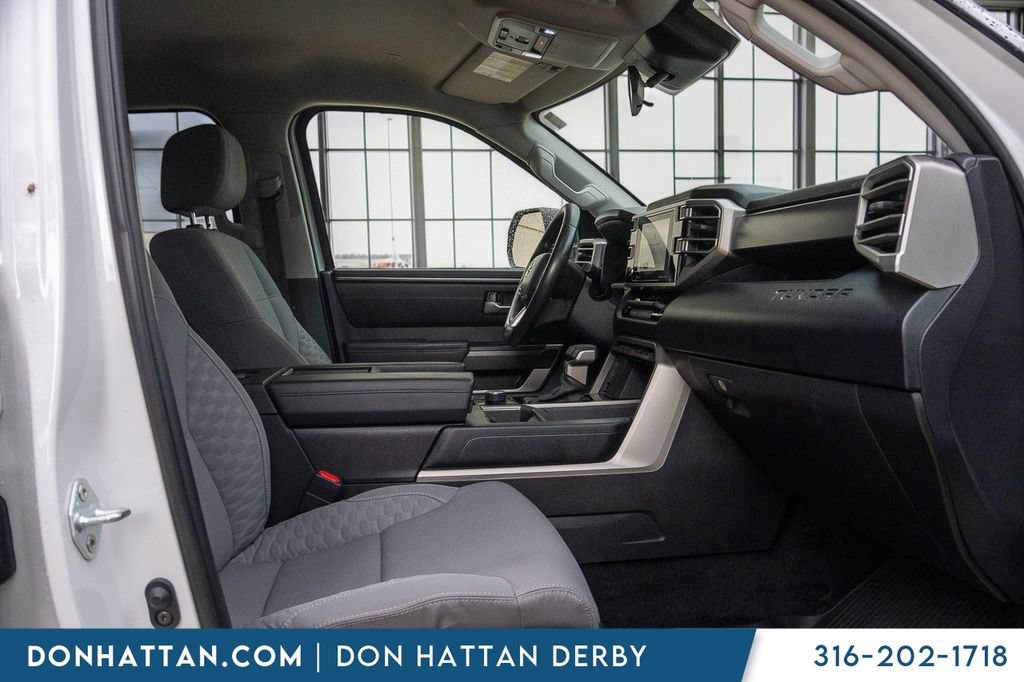 Used 2022 Toyota Tundra SR5 AWD/4WD image 21