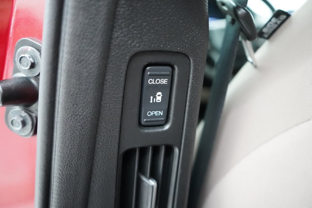 Used 2022 Honda Odyssey EX image 32