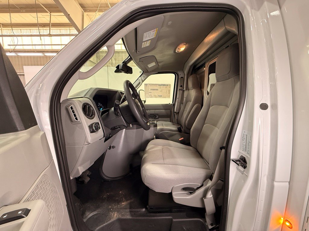 New 2026 Ford E-350 and Econoline 350 Super Duty w/ Power Equipment Group RWD image 16
