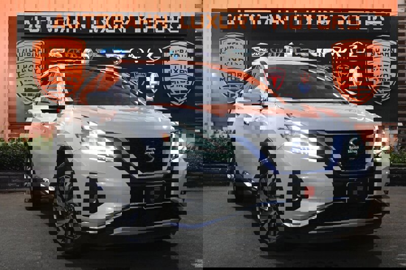 Used 2021 Nissan Murano SL w/ SL Moonroof Package image 1