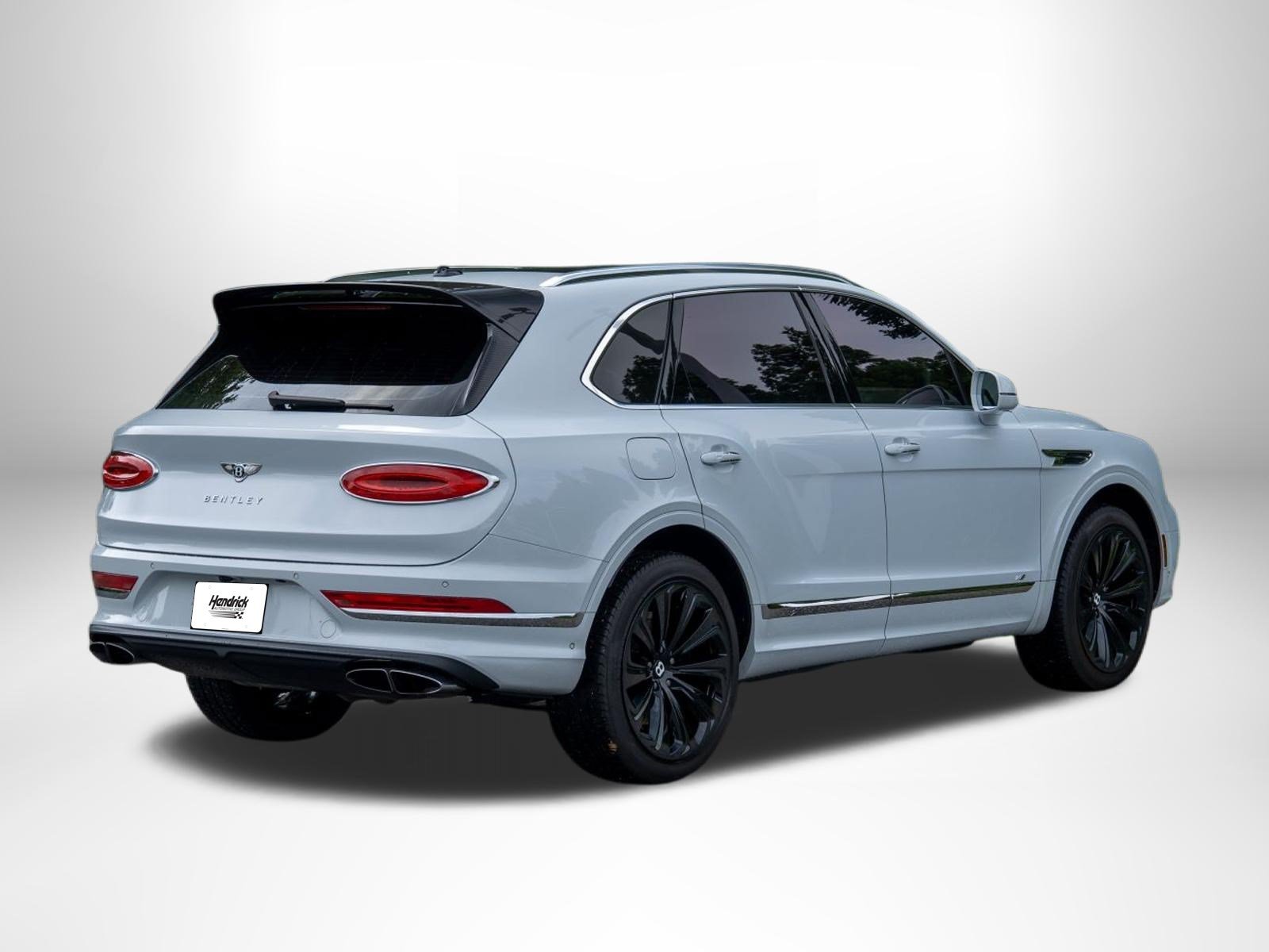 Used 2022 Bentley Bentayga AWD/4WD image 8
