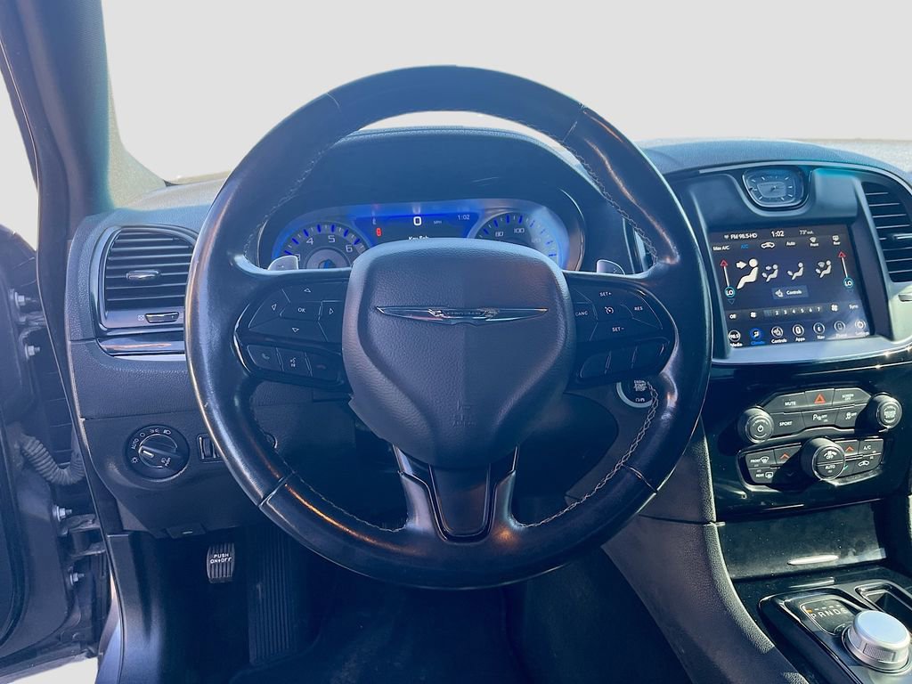Used 2022 Chrysler 300 S image 11
