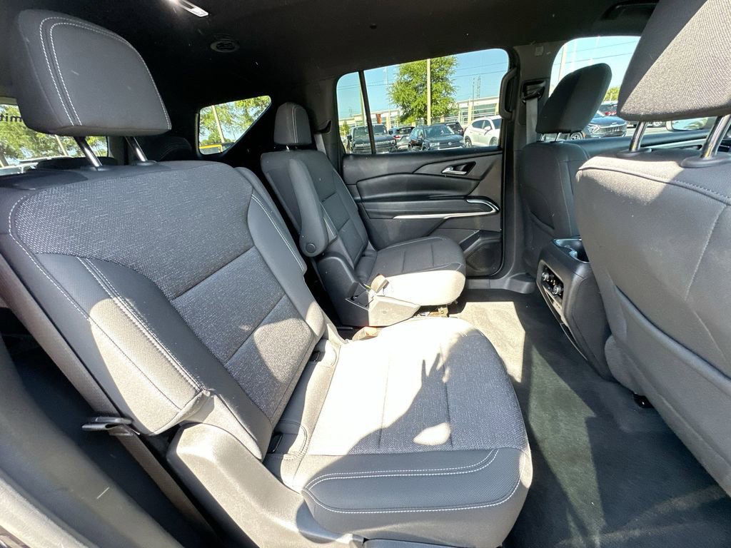 Certified 2024 Chevrolet Traverse LT w/ LPO, Floor Liner Package AWD/4WD image 27