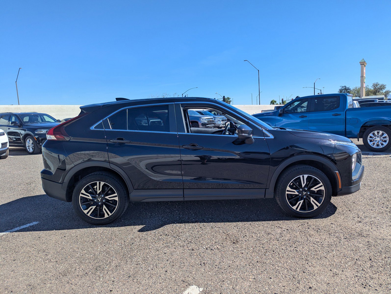 Used 2024 Mitsubishi Eclipse Cross SE image 5