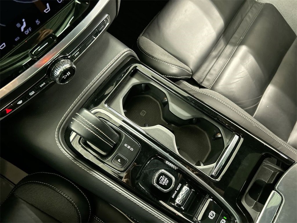 Used 2021 Volvo V60 T8 Polestar image 18