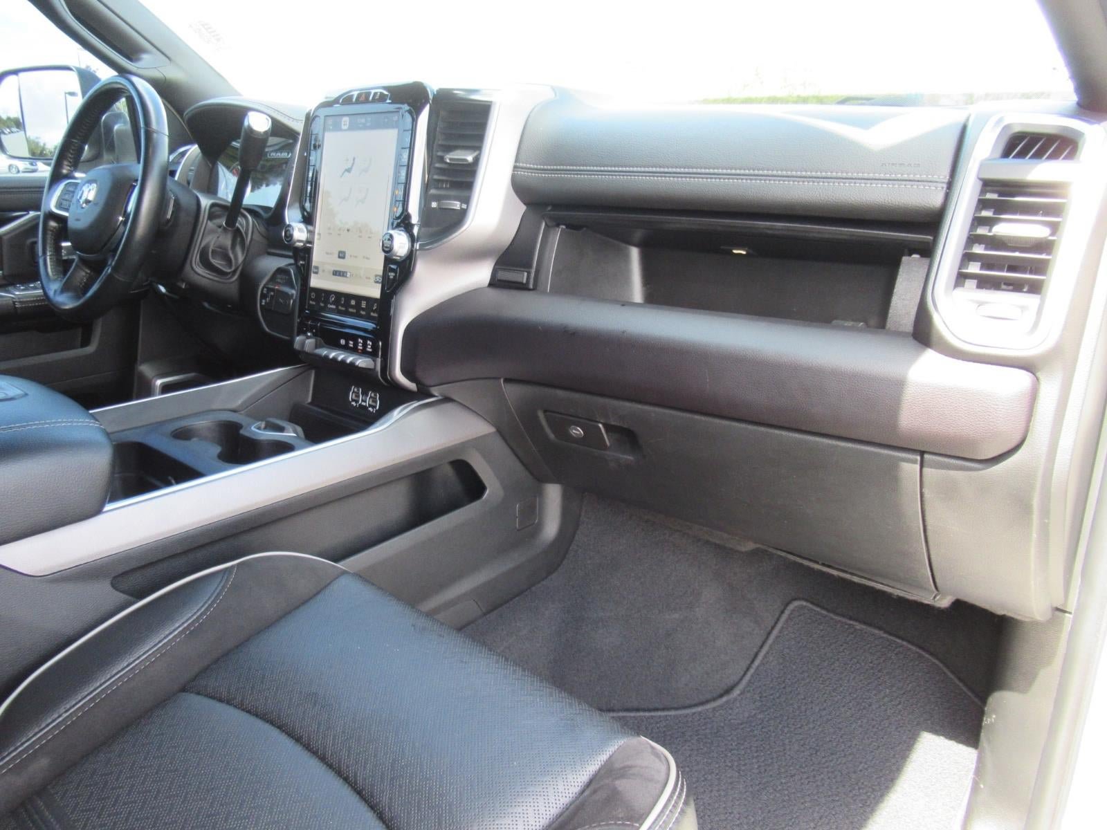 Used 2022 RAM 2500 Laramie w/ Night Edition AWD/4WD image 11
