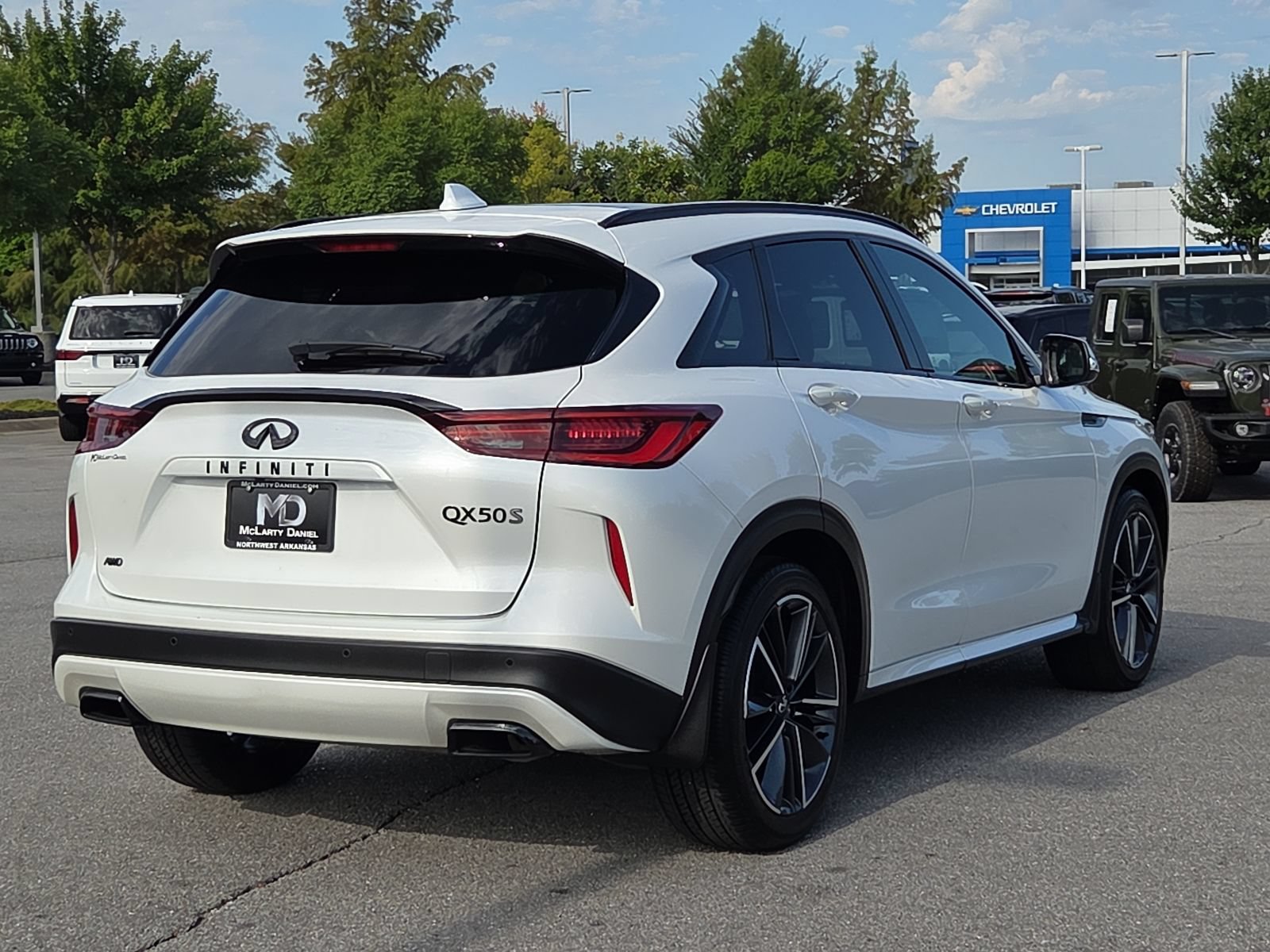 Used 2024 INFINITI QX50 Sport AWD/4WD image 5