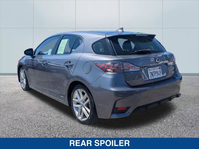 Used 2016 Lexus CT 200h image 3