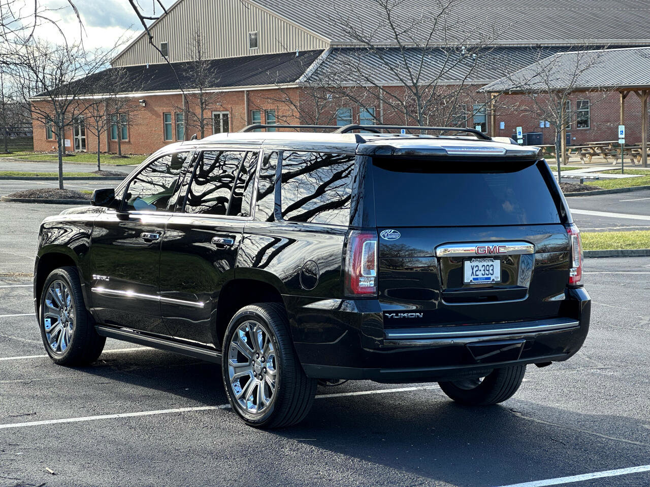 Used 2019 GMC Yukon Denali w/ Open Road Package image 7
