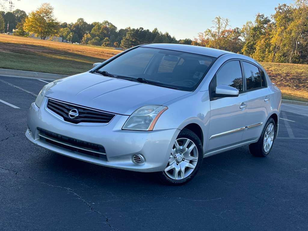 Used 2011 Nissan Sentra 2.0 S image 1
