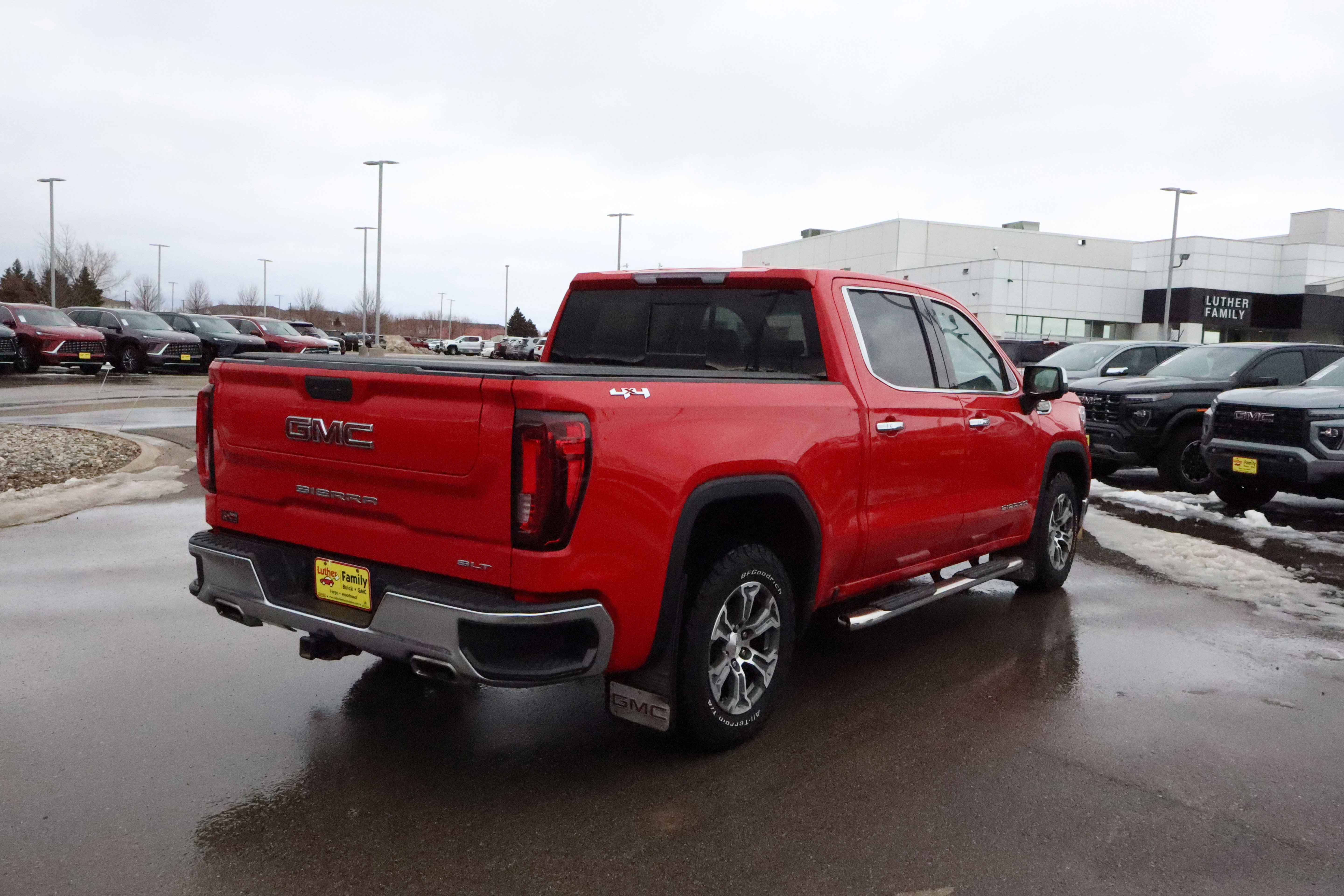 Certified 2021 GMC Sierra 1500 SLT w/ SLT Convenience Package image 7