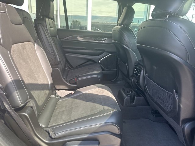 Used 2022 Jeep Grand Cherokee L Laredo image 26