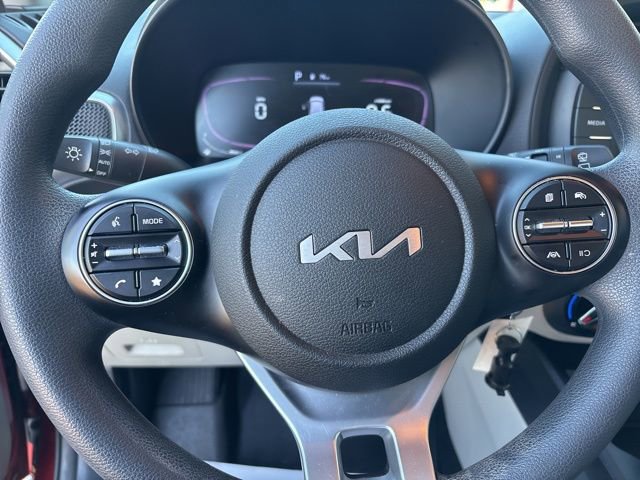 Used 2024 Kia Soul LX image 13