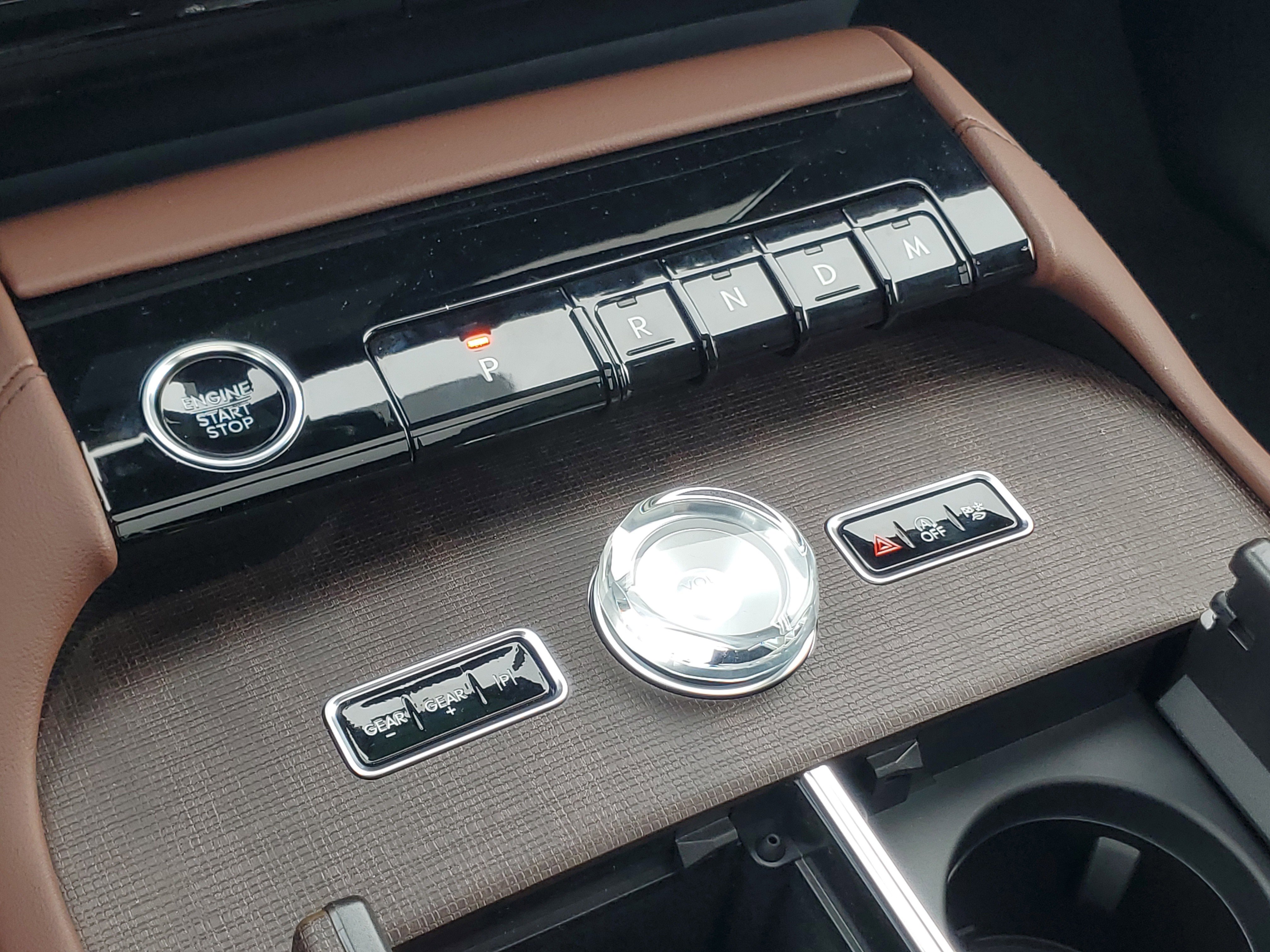 New 2026 Lincoln Navigator L Reserve AWD/4WD image 25