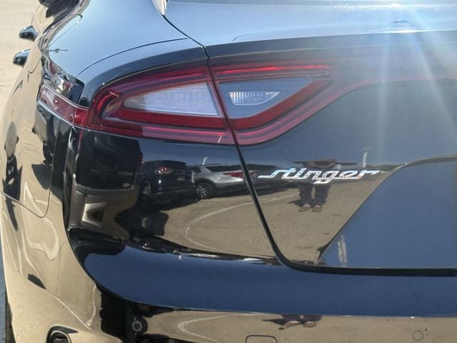 Used 2019 Kia Stinger GT2 AWD/4WD image 6