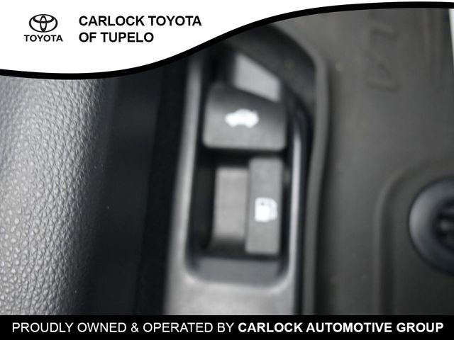 Used 2025 Toyota Corolla LE FWD image 21