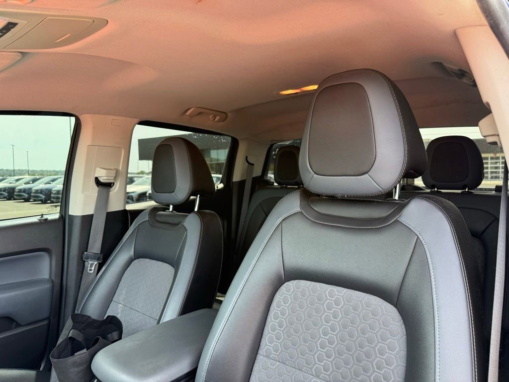 Used 2016 Chevrolet Colorado Z71 AWD/4WD image 22