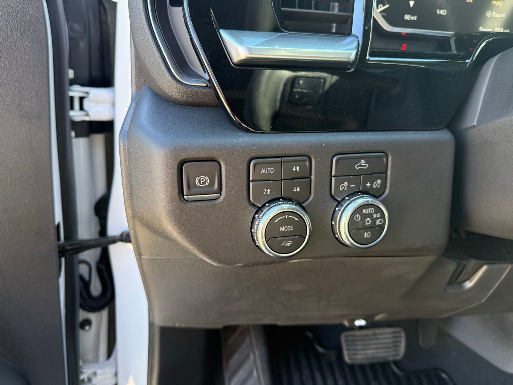 New 2026 GMC Sierra 1500 Elevation w/ X31 Off-Road Package AWD/4WD image 13