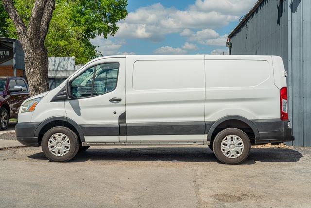 Used 2015 Ford Transit 250 130 Low Roof w/ Exterior Upgrade Package image 3