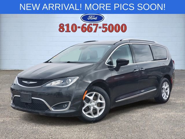 Used 2017 Chrysler Pacifica Touring-L Plus w/ Advanced Safetytec Group