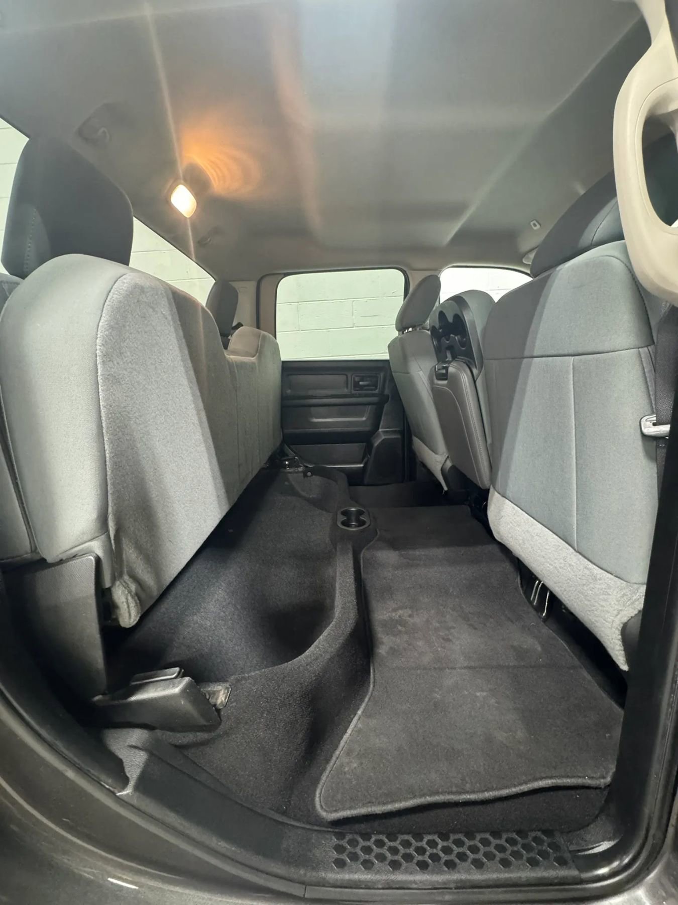 Used 2018 RAM 1500 Express w/ Express Value Package AWD/4WD image 31
