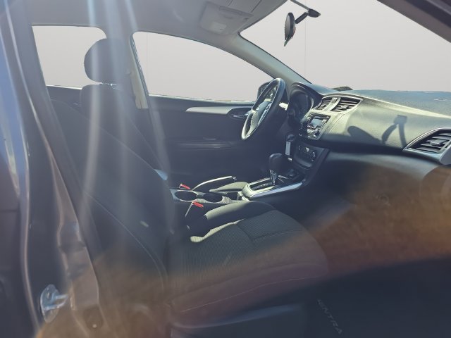 Used 2016 Nissan Sentra S FWD image 9