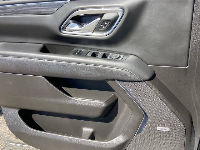 Certified 2021 GMC Yukon SLT w/ SLT Premium Package AWD/4WD image 19