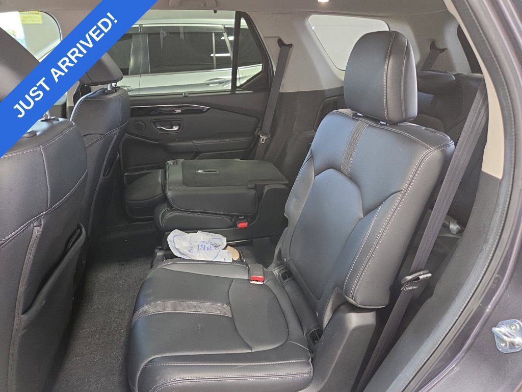 Used 2024 Honda Pilot Touring image 6