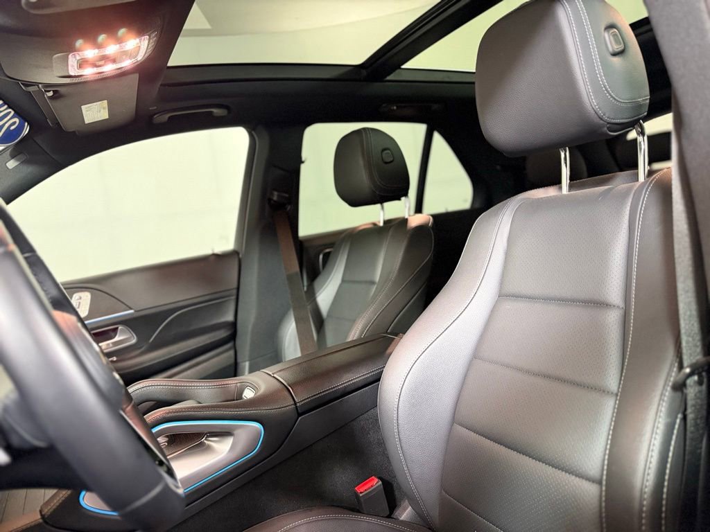 Used 2025 Mercedes-Benz GLE 350 4MATIC image 17