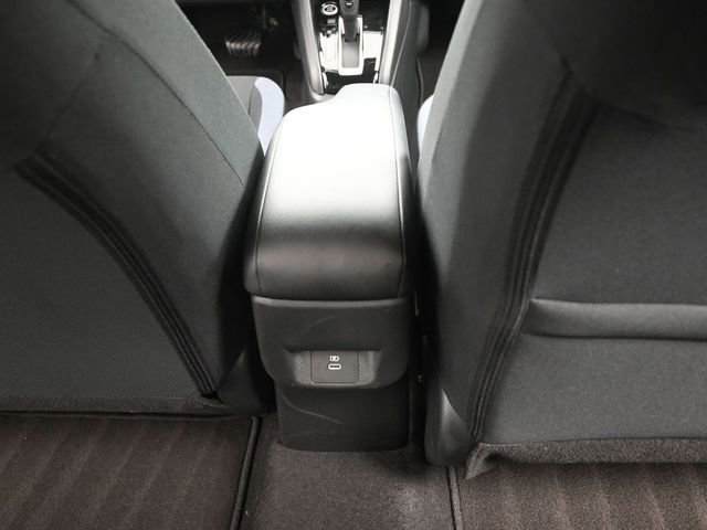 Used 2025 Nissan Versa SV image 16