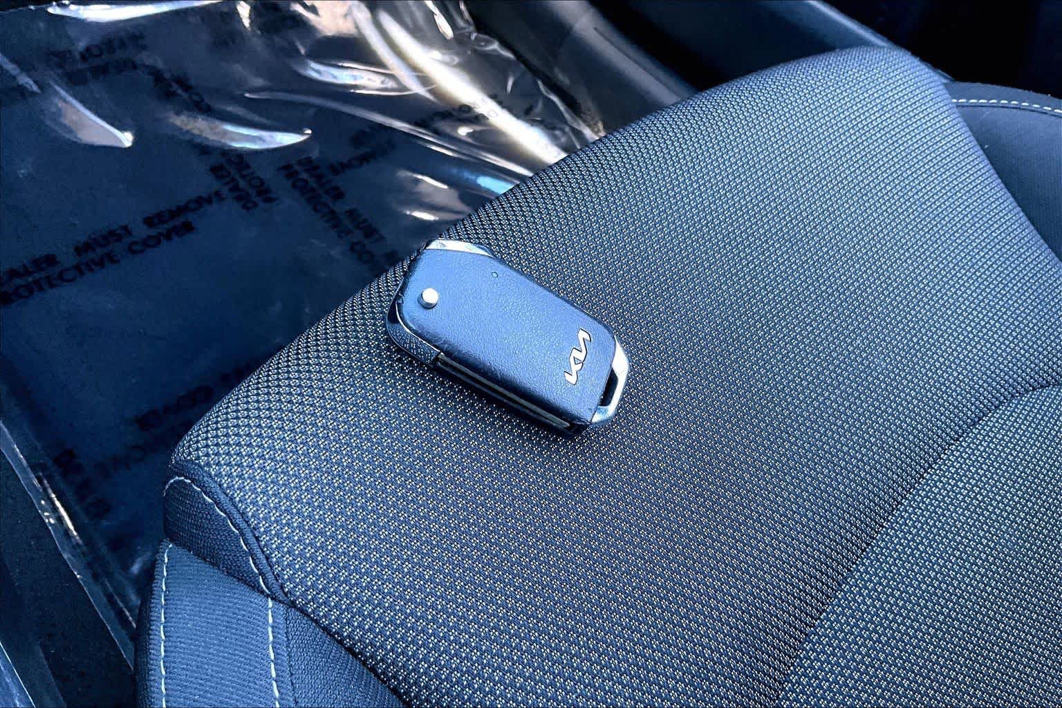 Used 2024 Kia Forte LXS w/ LXS Technology Package FWD image 14