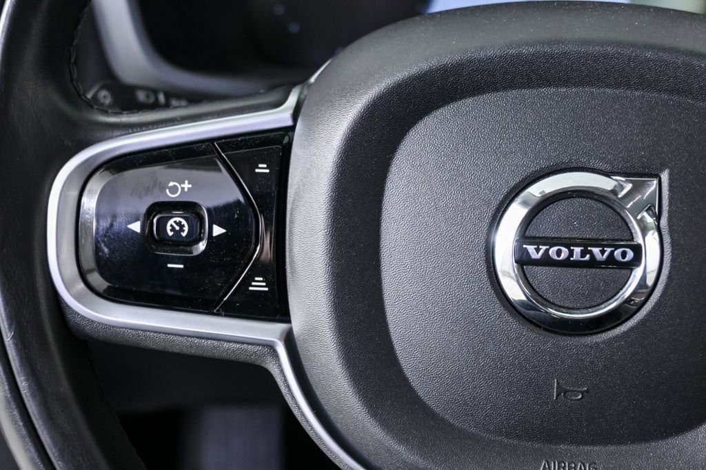 Used 2019 Volvo S60 T5 Momentum image 11
