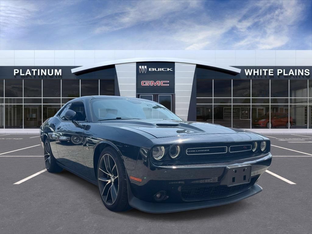 Used 2015 Dodge Challenger R/T Scat Pack w/ Sound Group II RWD image 1