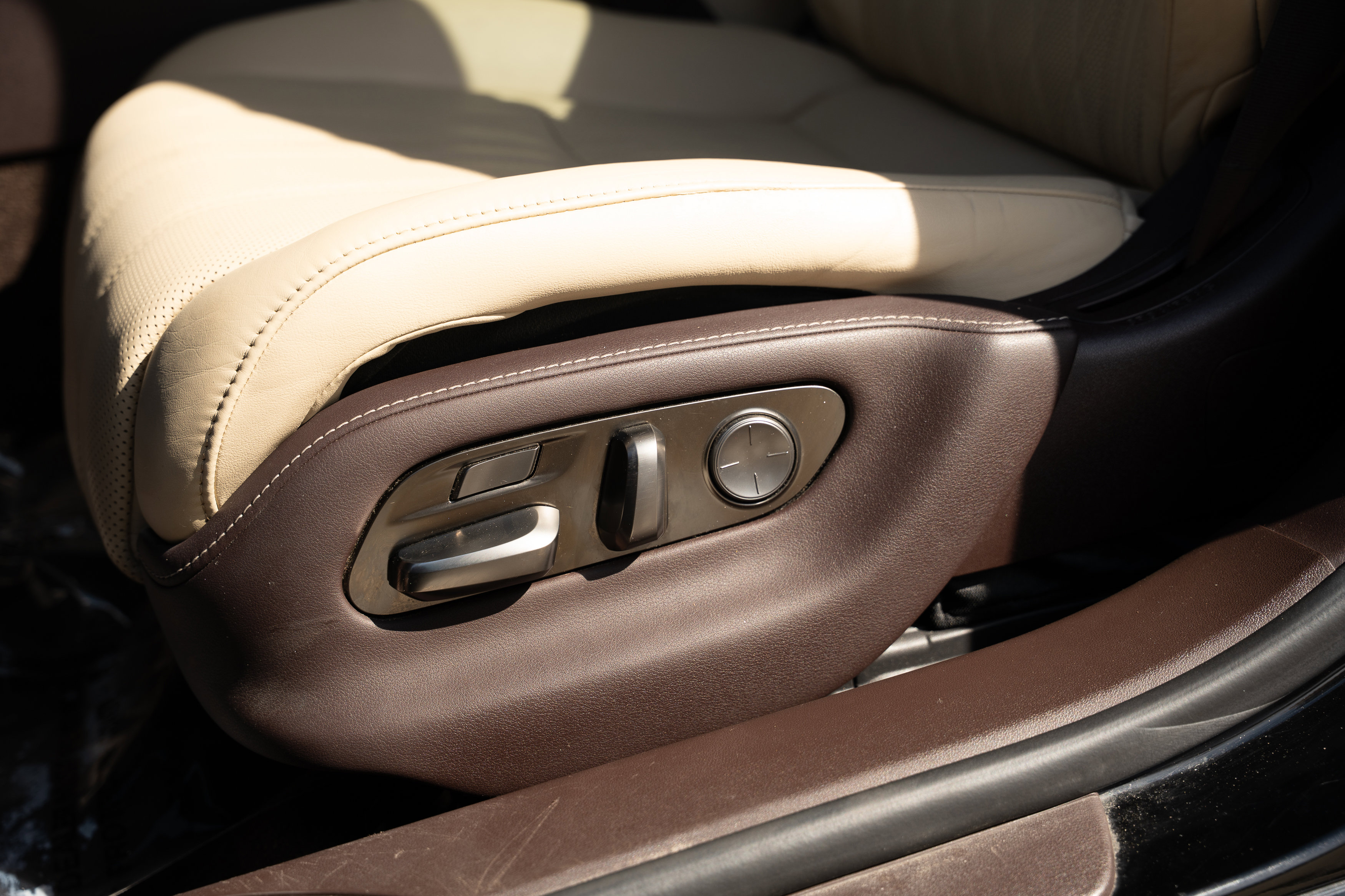 Used 2018 Lexus LS 500 AWD w/ Interior Upgrade Package image 21