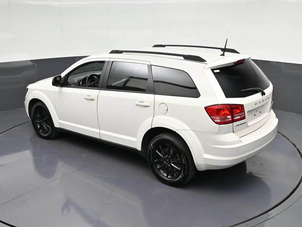 Used 2020 Dodge Journey SE w/ Blacktop Package FWD image 19