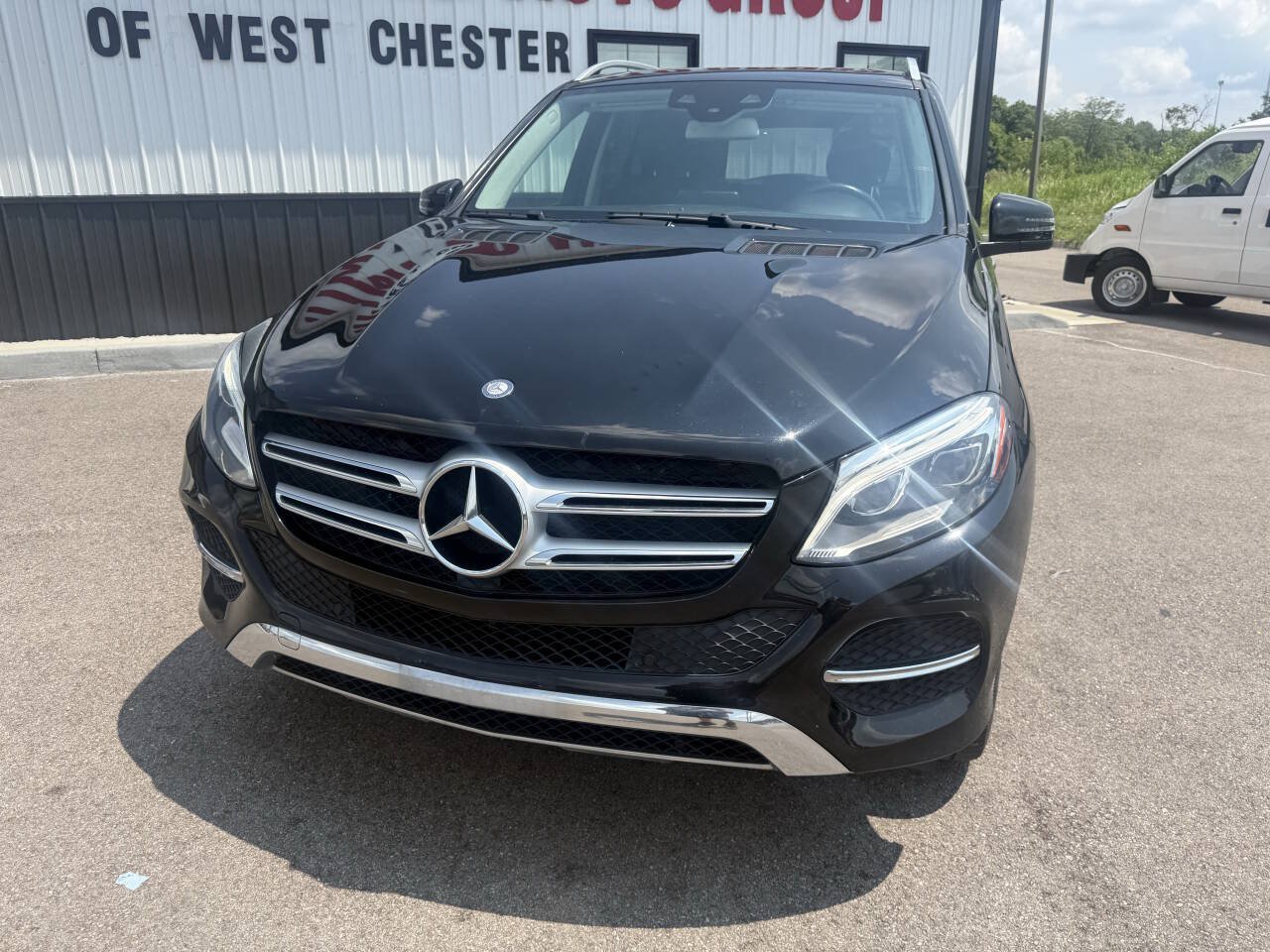 Used 2016 Mercedes-Benz GLE 350 4MATIC w/ Premium Package image 2