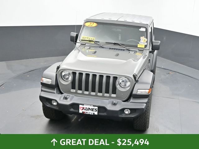 Used 2022 Jeep Wrangler Sport image 39