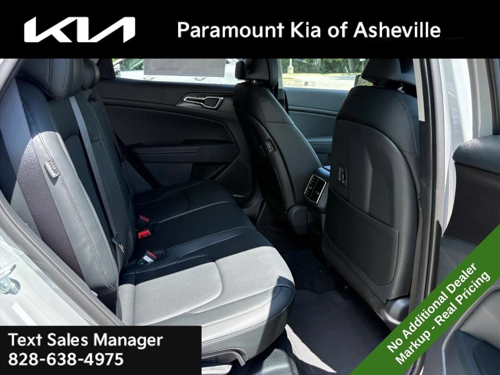 New 2026 Kia Sportage EX AWD/4WD image 22