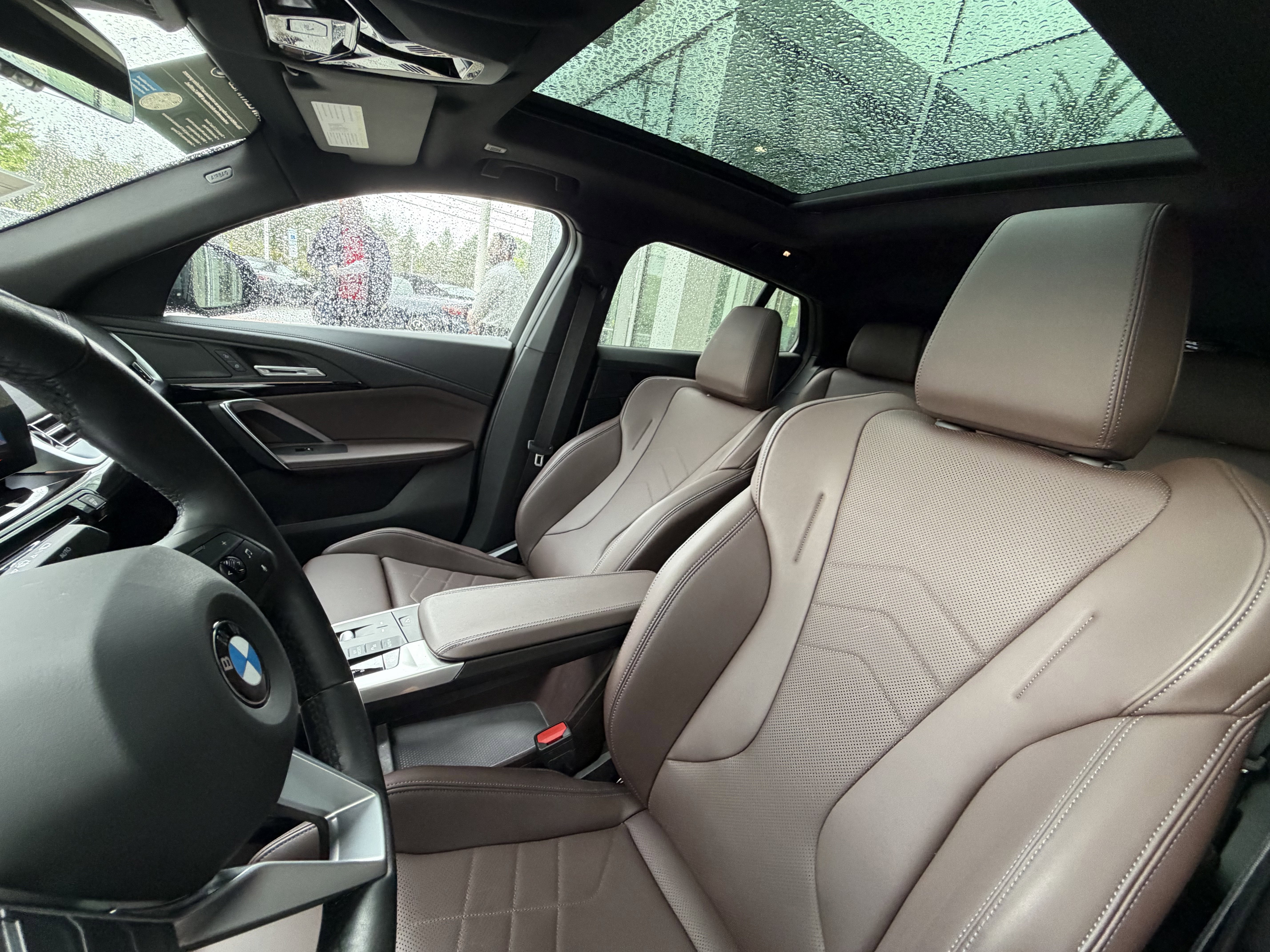 Certified 2025 BMW X2 xDrive28i AWD/4WD image 8