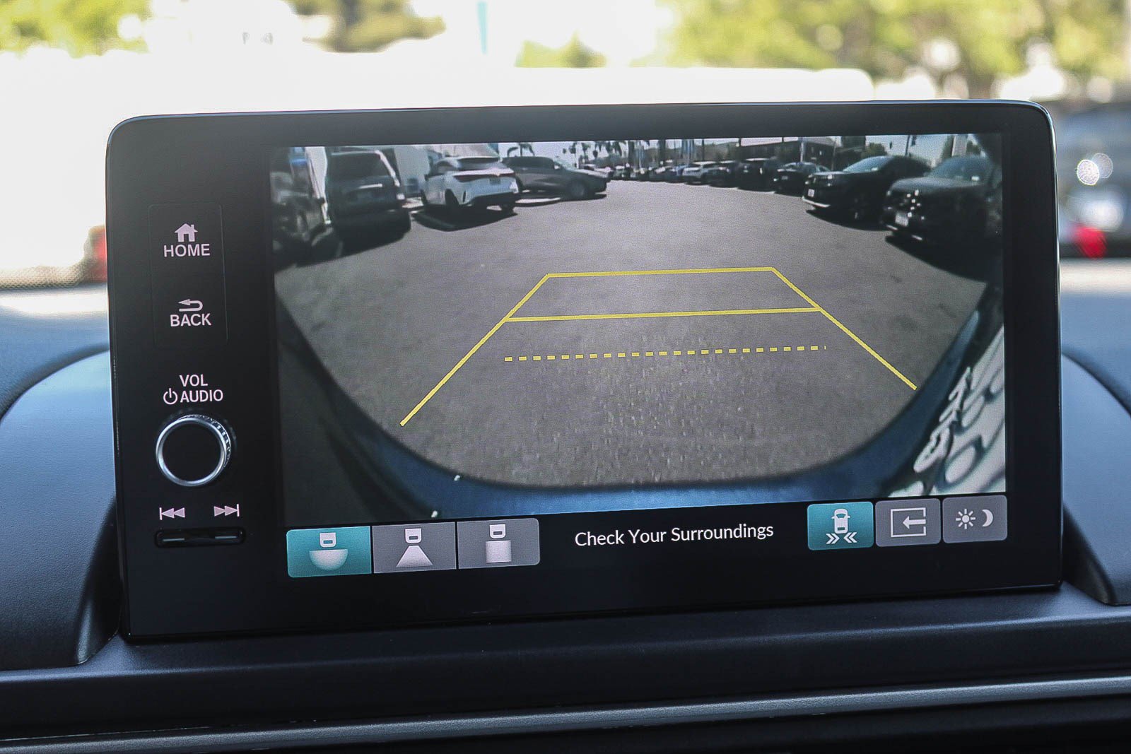 Used 2024 Honda Pilot Touring image 25