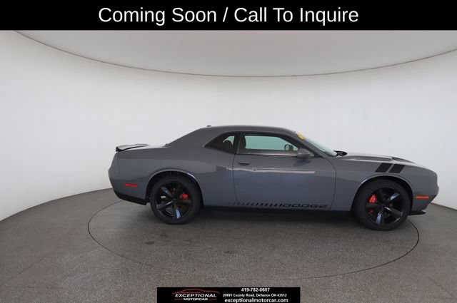 Used 2018 Dodge Challenger SXT RWD image 23