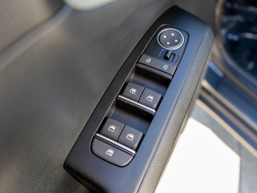 New 2025 Kia Soul LX image 16