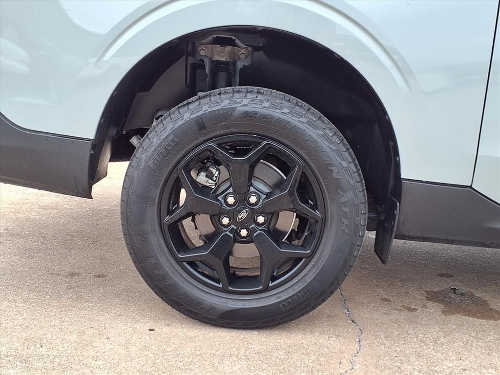 Used 2024 Ford Maverick Lariat w/ FX4 Off-Road Package AWD/4WD image 9