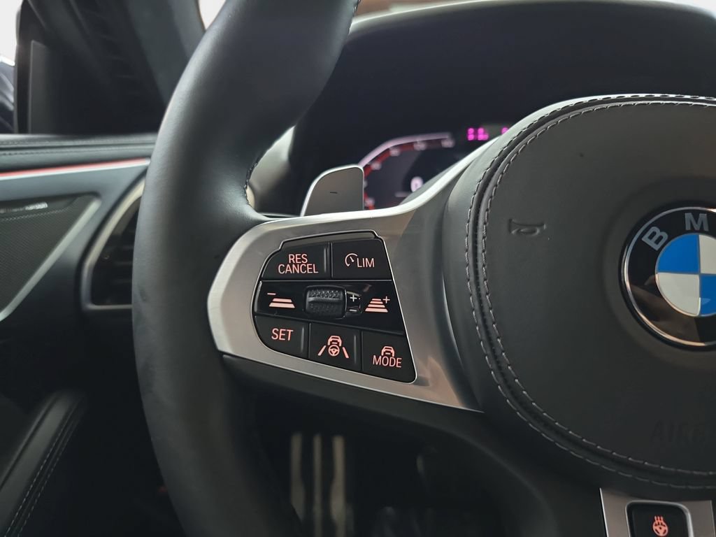 Used 2022 BMW 840i xDrive Coupe AWD/4WD image 18