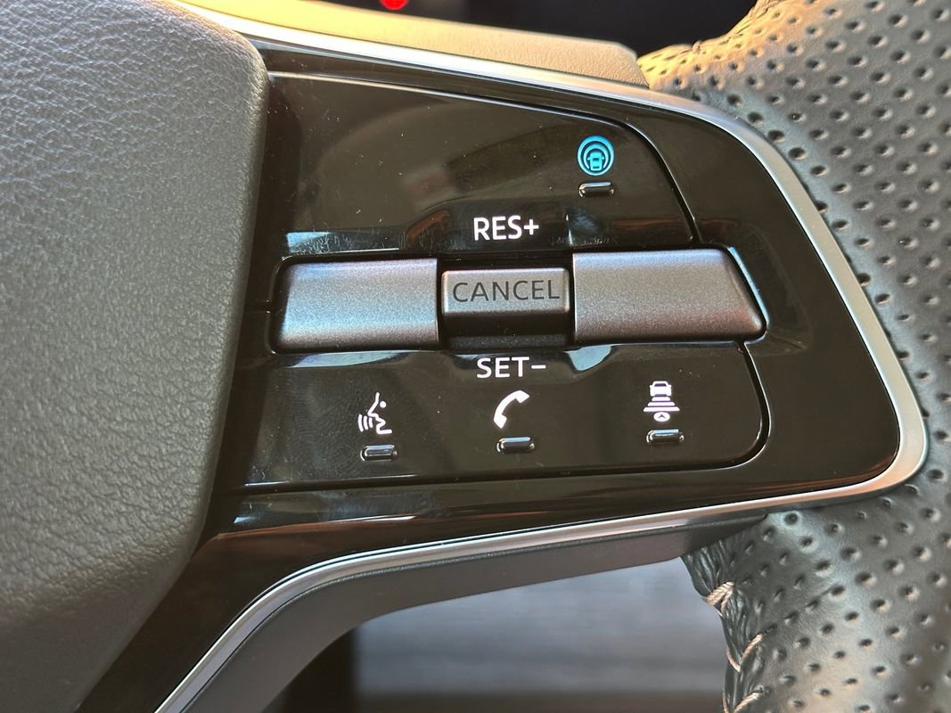 Used 2023 Nissan Ariya Evolve+ image 33